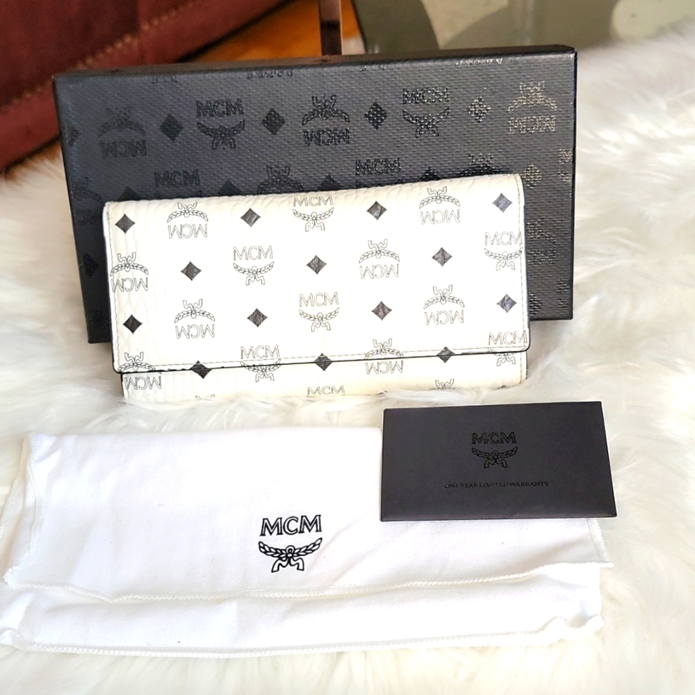 MCM Wallet
